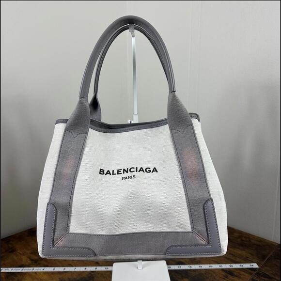 Balenciaga Cabas Tote Bag + Pouch in Grey Leather & Ivory Canvas (BAXX190) - Picture 3 of 12